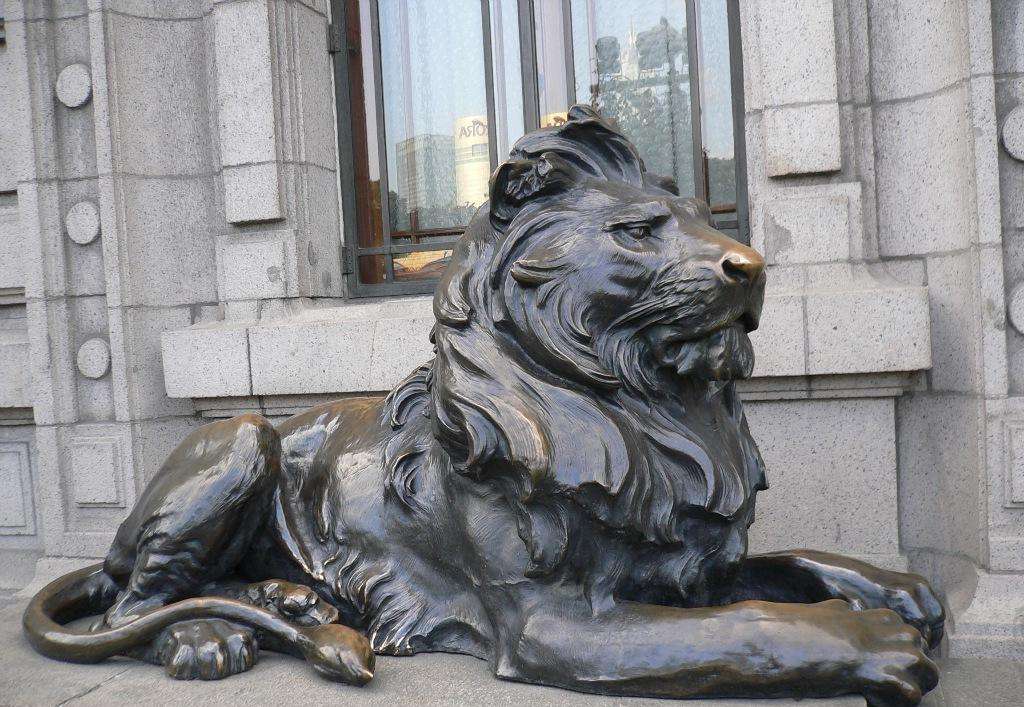 簡述各類河(hé)南(nán)銅雕塑獅子(zǐ)的(de)放(fàng)置方法