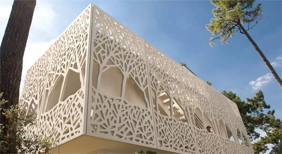 清水(shuǐ)混凝土(tǔ)挂闆(圖1)